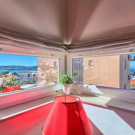 Lägenhet Three Bedroom With Sea View And Pool Aside *
